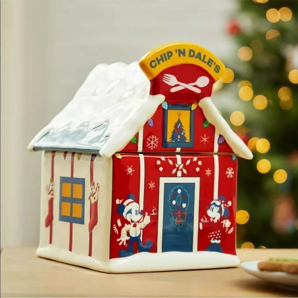 Disney Mickey and Friends Christmas Holiday Lodge Cookie Jar NWT